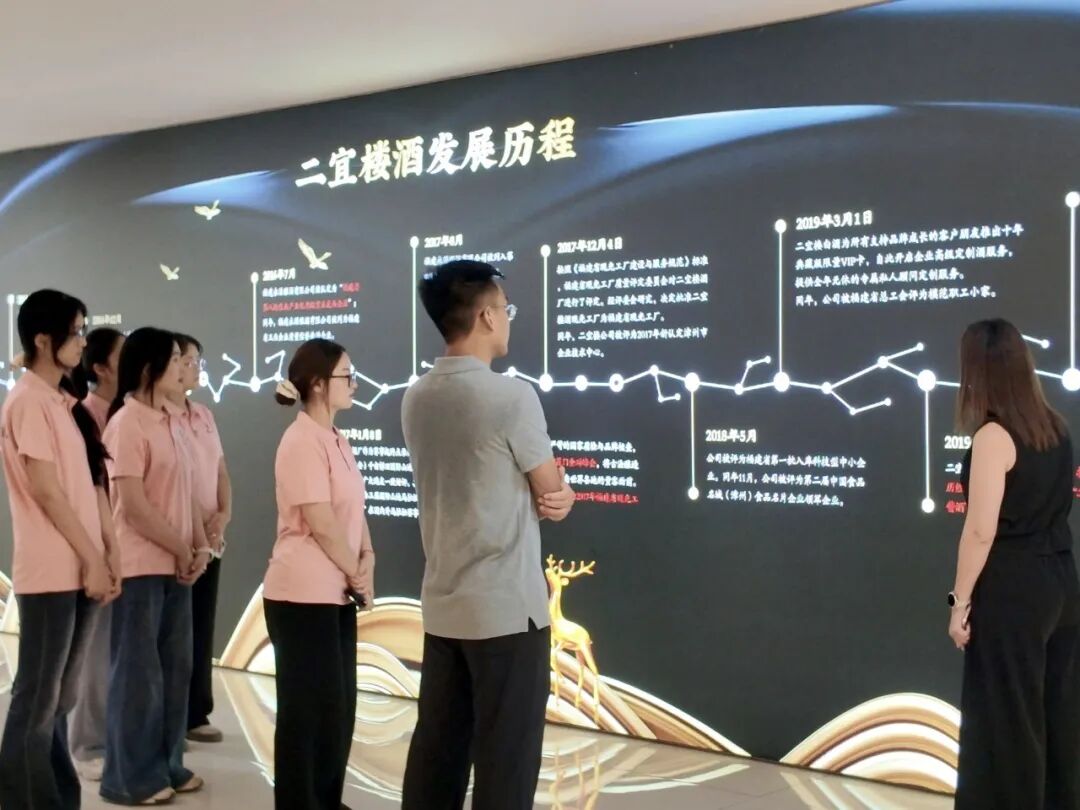 0B8178402361830826.jpg